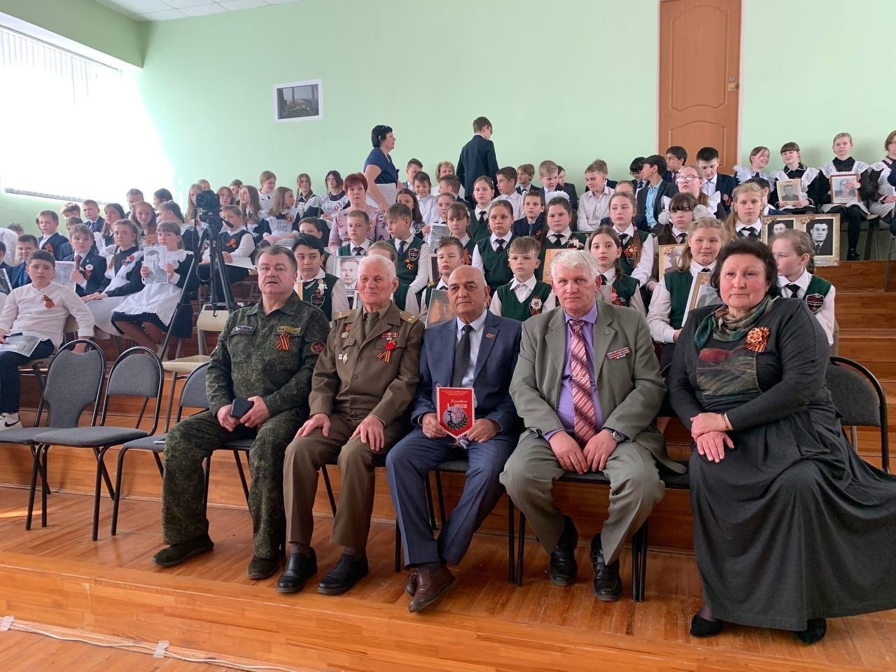 Праздничный концерт «День Победы».