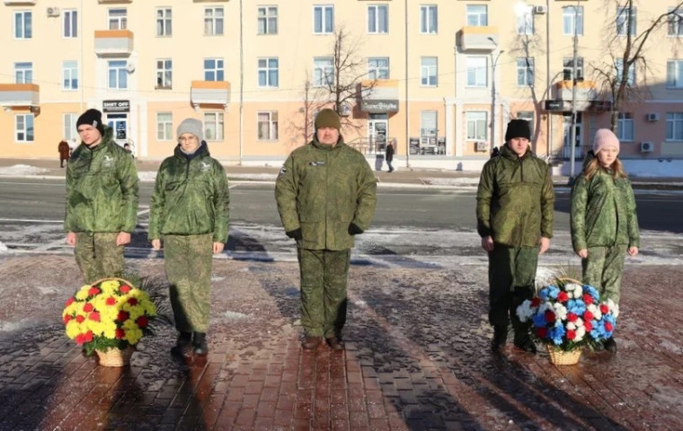 День памяти военнослужащих, погибших при исполнении воинского долга в Чечне.