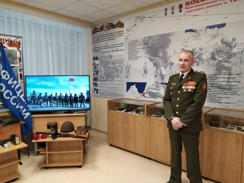 Встреча Девятаевцев с ветеранами Вооружённых Сил России.